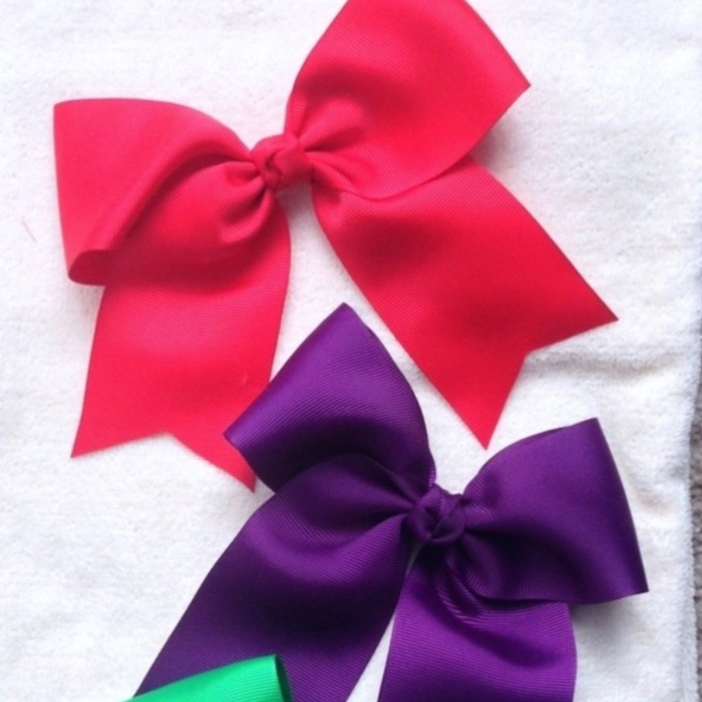 New! Hair-bow set